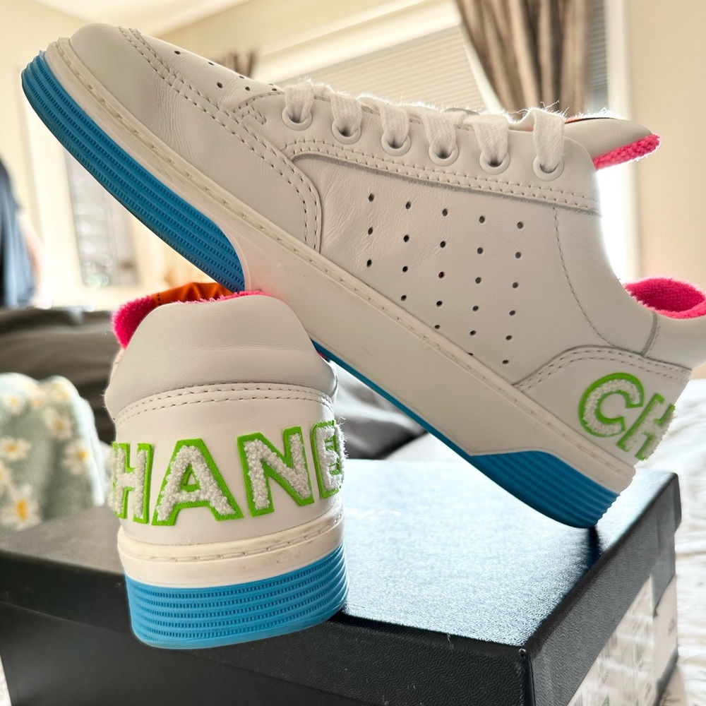 CHANEL White Sneakers